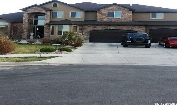 2nd image of 10388 S Weeping Birch Pl