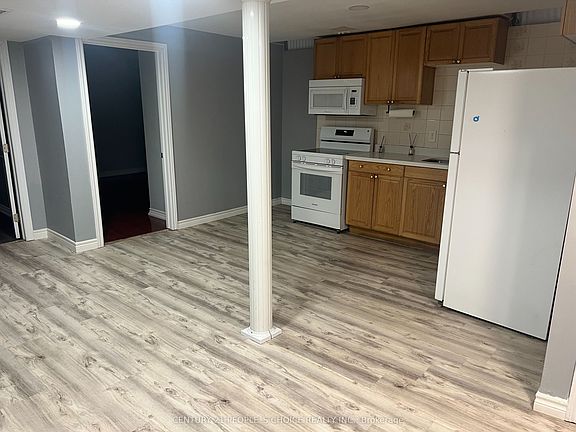 3rd image of 80 Atkins Cir