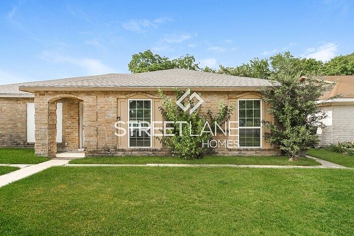 1st image of 6822 W Fuqua Dr