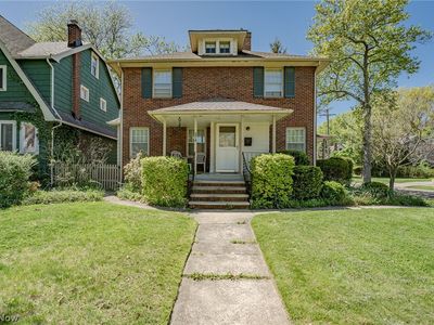 874 Roanoke Rd, Cleveland Heights, OH, 44121
