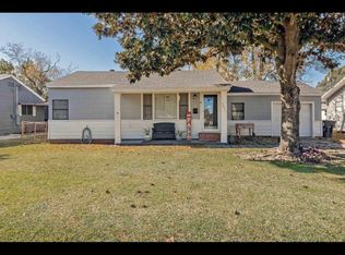 3231 Elm Ave, Groves, TX 77619