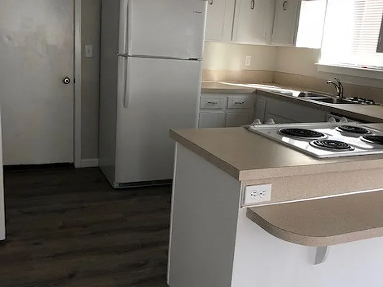 Prairie Place Duplexes — Photo 7