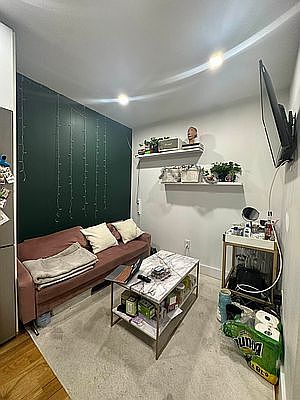 1st image of 217 E 4th St #23