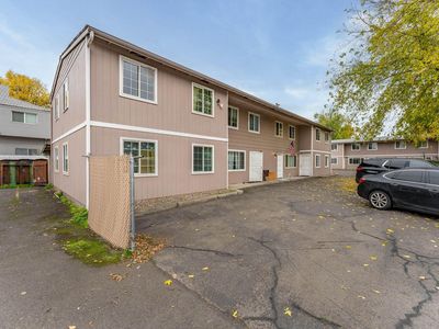 1215 W Main St, Medford, OR, 97501