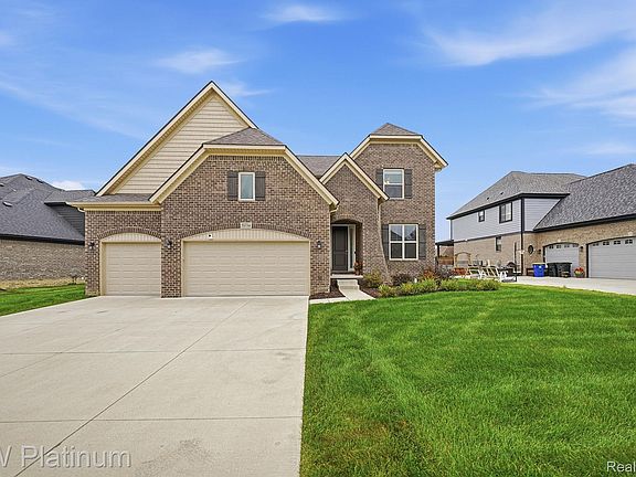 3rd image of 35754 Addison Dr