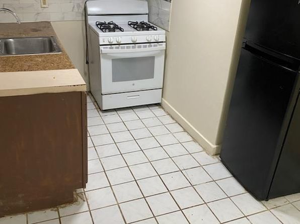 396 Clinton Ave #BASEMENT, Albany, NY 12206