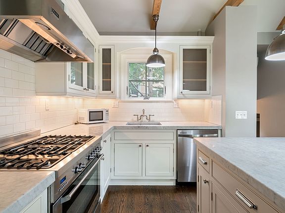 5th image of 23 Bellis Cir