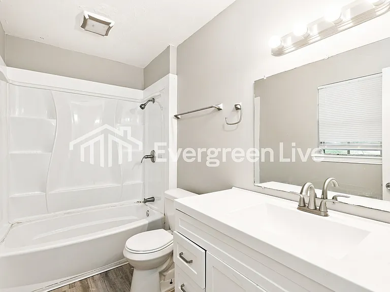 2839 Fallbrook Dr — Photo 13