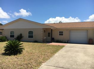 154 W Lake Dr #C, Rockport, TX 78382