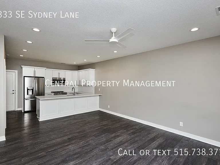 2333 SE Sydney Ln — Photo 5