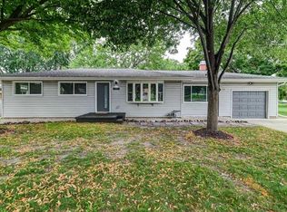 2110 Sunnyside Cres, Madison, WI 53704
