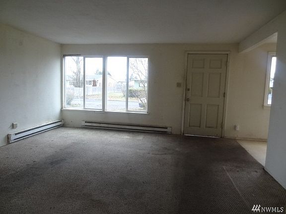 2nd image of 10210 Lila Lane Sw
