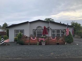 1087 NE Tillamook Ave, Rockaway Beach, OR 97136