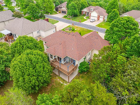 4th image of 109 Cabana Court