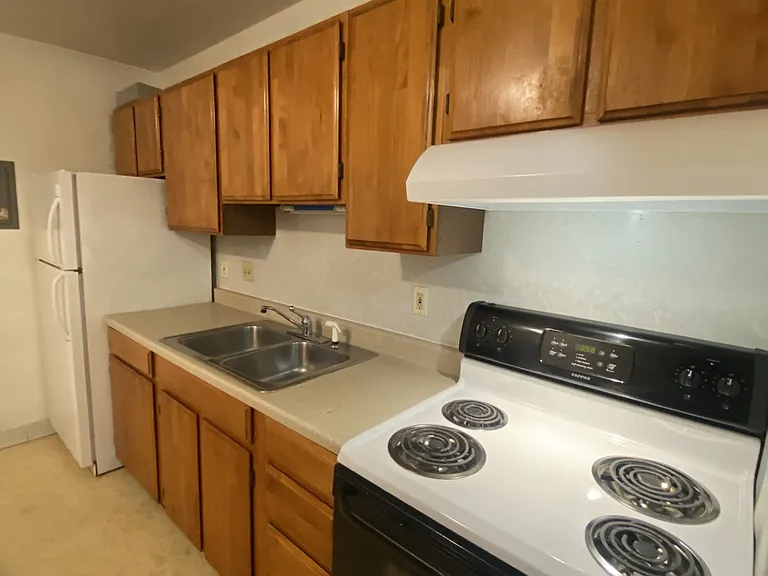 4004 Lois Dr #2-4-5 — Photo 10