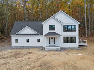 1595 US Route 1, Freeport, ME 04032