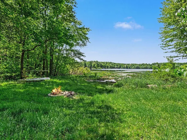 38th St, Gobles, MI 49055