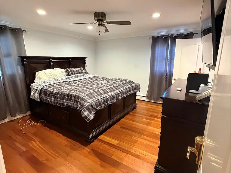 364 Lockwood Dr — Photo 6