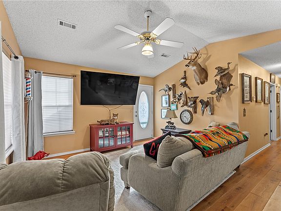 4th image of 3089 W Wildflower St