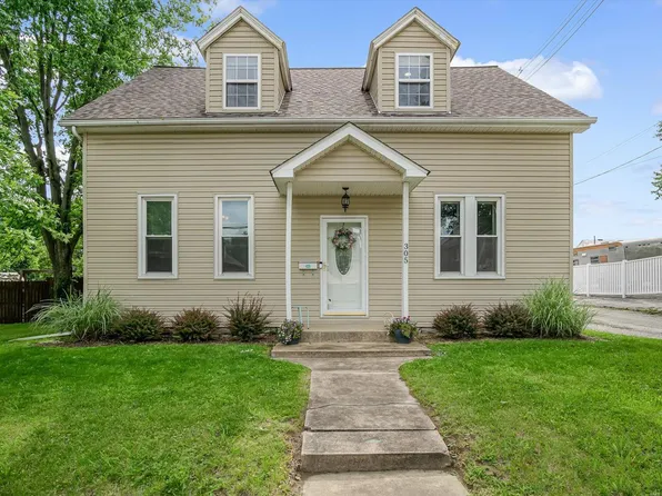 305 S Market St, Waterloo, IL 62298