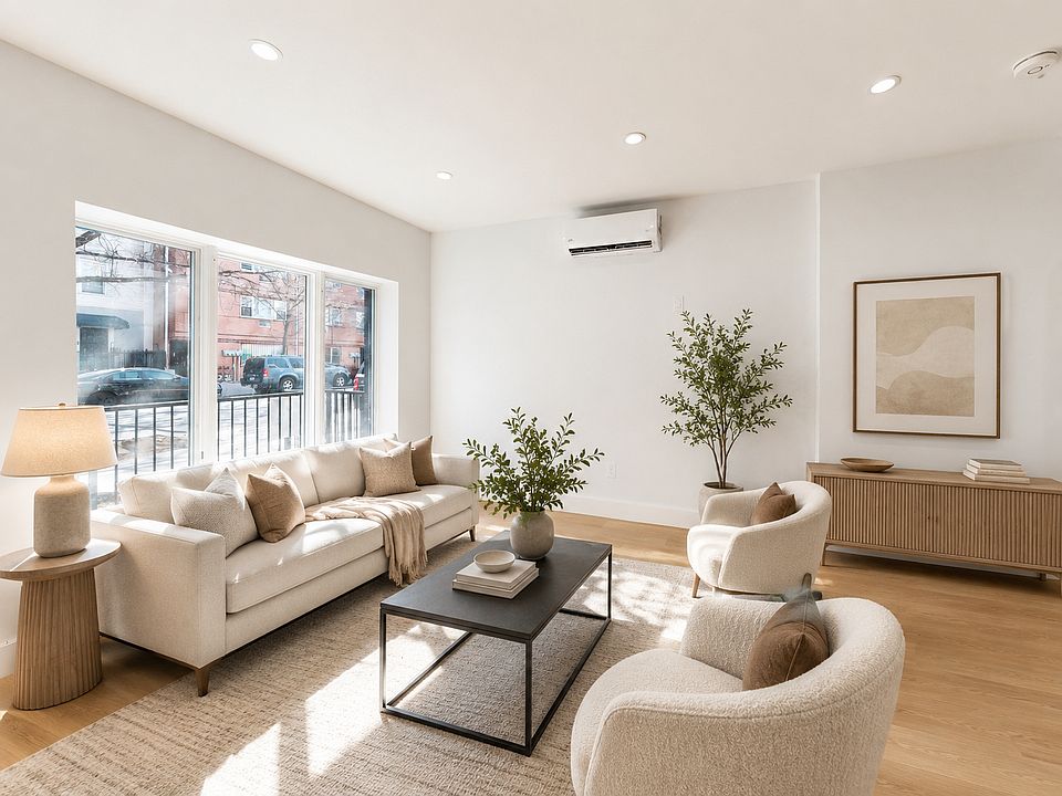 1st image of 62 Sharon St #1F