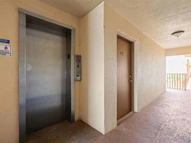 10265 Gulf Blvd #A-301 — Photo 40