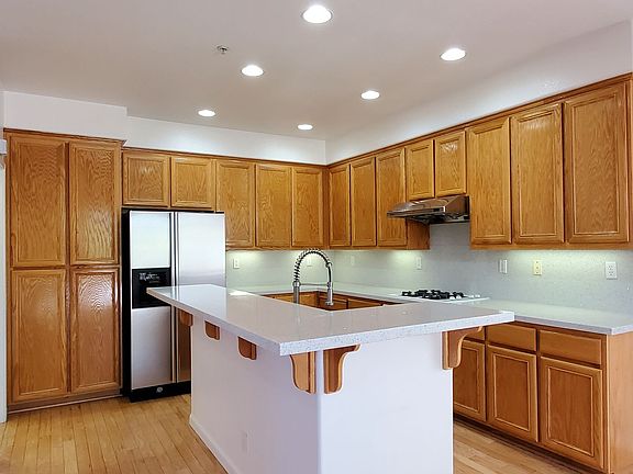 3rd image of 32505 Spanish Bay Ct