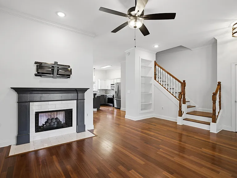 89 W Carolina Ave — Photo 5