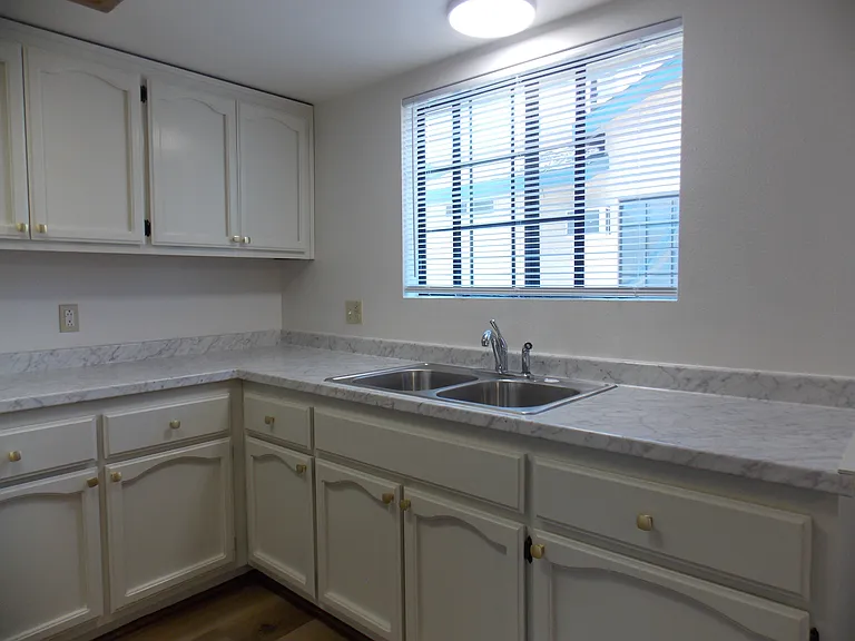 620 S Sierra Vista Ave #620B — Photo 7