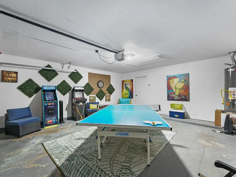 1001 Ridgecrest Dr — Photo 30