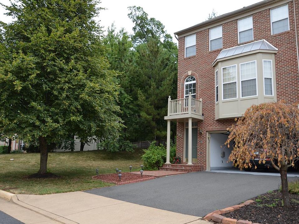 1st image of 4129 Brookgreen Dr