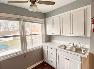 238 Newland Ave #4, Woonsocket, RI 02895