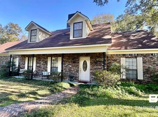 16730 Calloway Dr, Fairhope, AL 36532