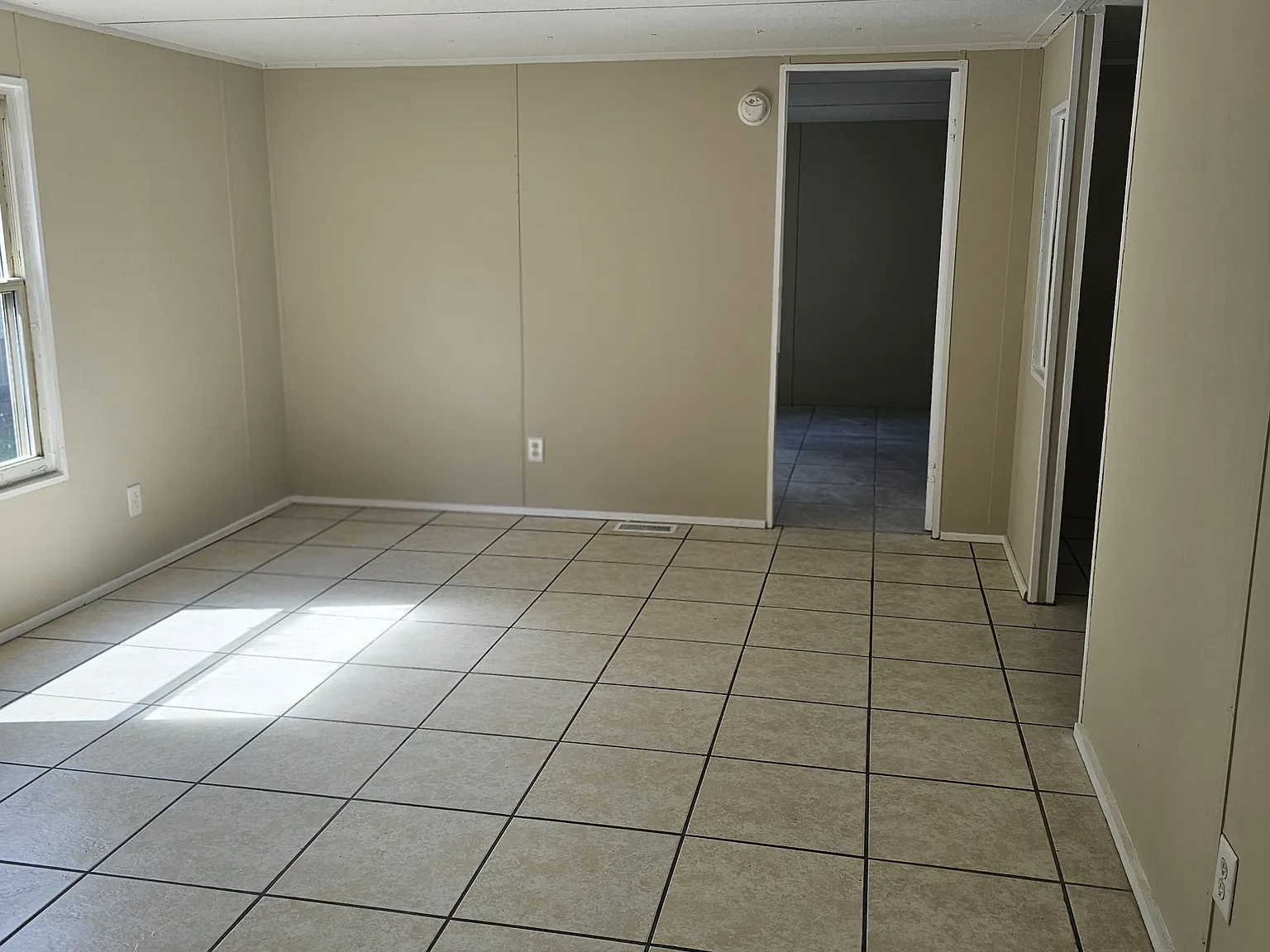 3118 Dudley Road - 35 — Photo 3
