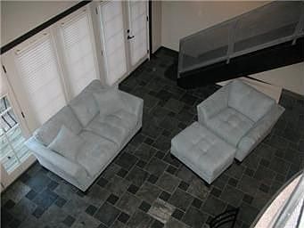 1st image of 1111 W 46th St APT 5