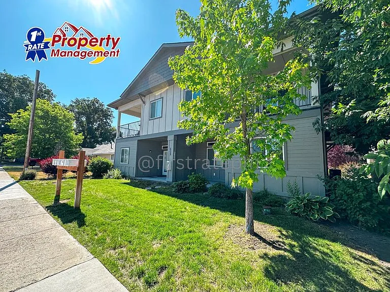 605 W Pine Ave #A2 — Photo 18