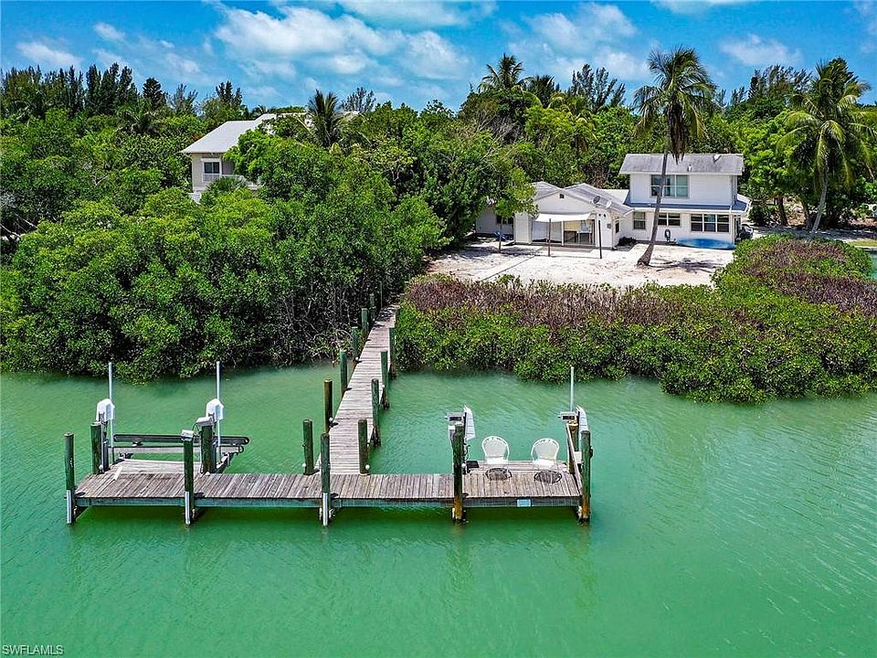 1st image of 16525 Captiva Dr