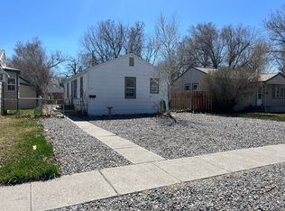 1021 E Pershing Ave, Riverton, WY 82501