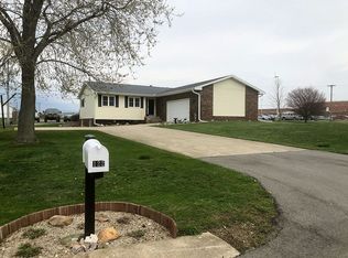 122 Westview Ct, Argos, IN