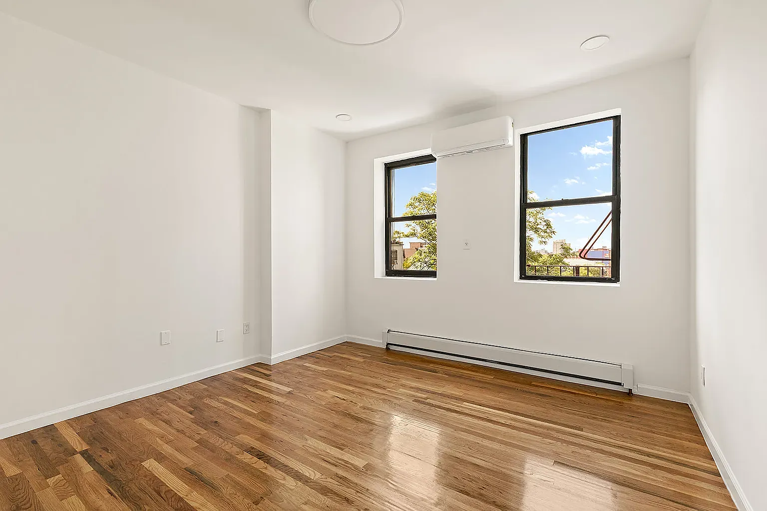 290 5th Avenue — Photo 4