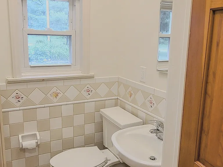 Ensuite half-bathroom.