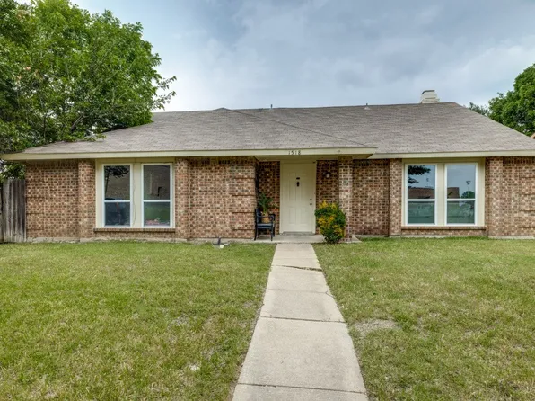 1518 Coffeyville Trl, Grand Prairie, TX 75052