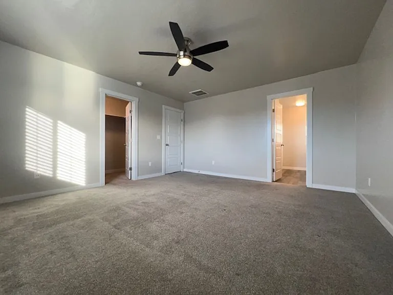 128 N Sevenoaks Ave — Photo 18