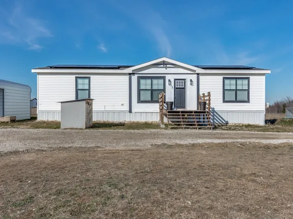 131 Duncan Ln, Decatur, TX 76234