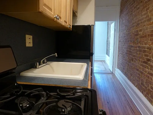 Rented by Bohemia Realty Group | media 76