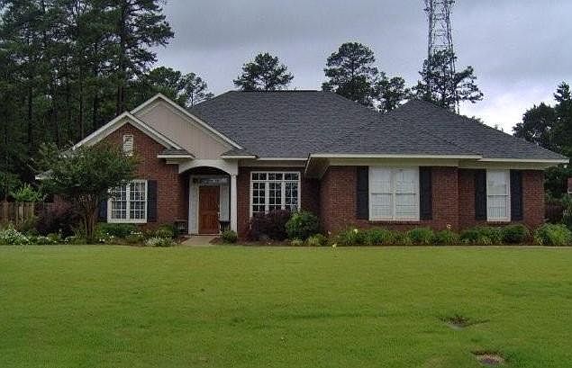 All Brick ranch style home in upscale community