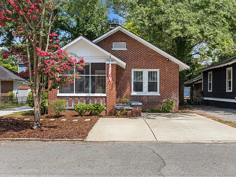 1116 Florence St — Photo 1