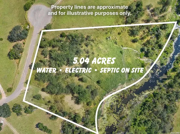 200 Lolita, Lytle, TX 78052