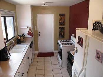 4th image of 5257 Barstow St