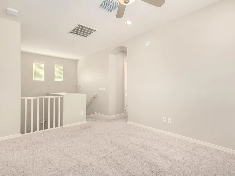 2570 S Quaintance St — Photo 27